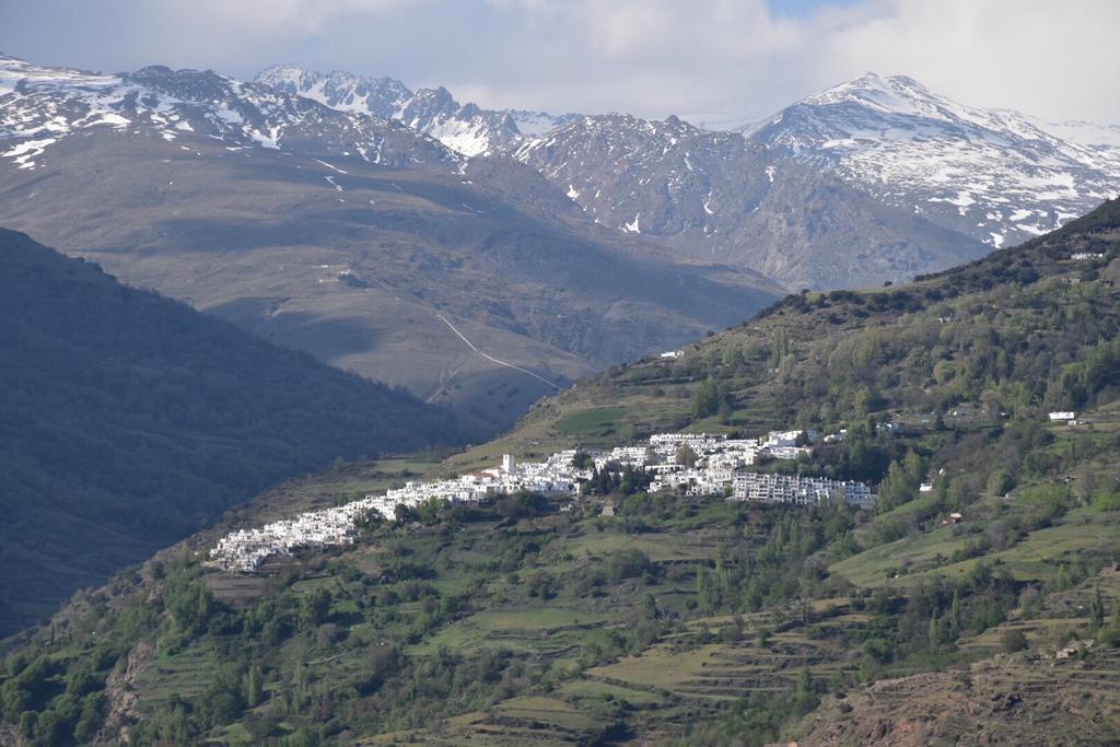Apartamentos Vista Veleta Capileira Buitenkant foto